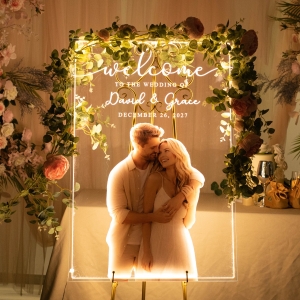 Personalized Photo LED Clear Acrylic UV Printed Welcome Sign For Wedding RFGBC048