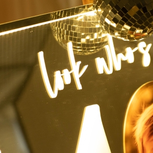LED Mirror Acrylic Welcome Sign "Look Who's 40th Birthday Party RFGBC050