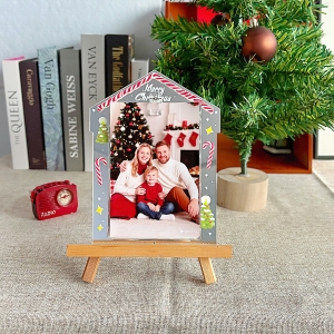Personalized Barn-Style Christmas Frame - LED Mirrored Acrylic Holiday Decor GLS0024