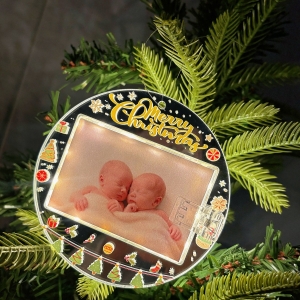 Illuminated Circle Ornament Picture Frame - Hanging Acrylic Christmas Keepsake with Magic LED Glow Effect RGLS0025