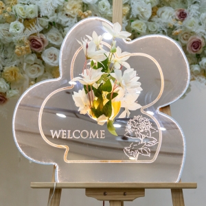 Flower Box Luminous Welcome Sign RFGBC026