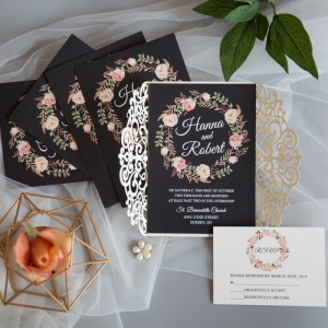 Stunning Rustic Floral Wreath UV Printing Wedding Invitations CUPT02
