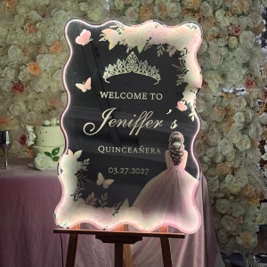Quinceañera Wavy Edge Pink Princess LED Welcome Sign RFGBC057