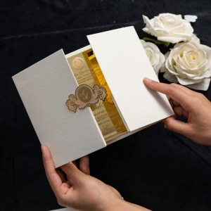 Personalized Velvet Boxed Wedding Invitations with 3D Acrylic Name Tag RWSNT064 