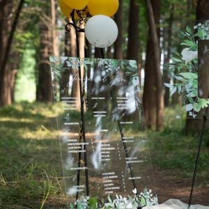 Greenery Rustic Wedding Acrylic Welcome Seating Chart RYK054