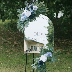 Simple Arched 3D Acrylic Wedding Sign RYK068